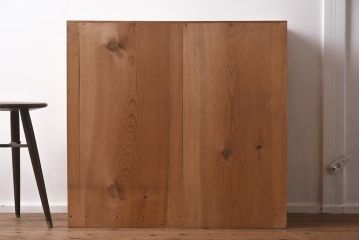 アンティーク家具　大正昭和初期　前面ケヤキ材　木の風合いが楽しめるシンプルなチェスト(引き出し、和タンス)(R-040051)