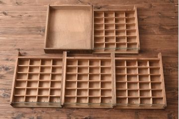 レトロ家具　ニコニコ 絹糸カード巻　卓上サイズの糸ケース(小引き出し)(R-040054)