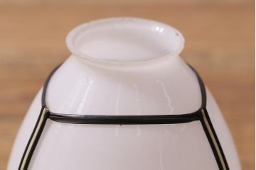 アンティーク照明　シンプルなラインが趣あるレトロな吊り下げ照明(天井照明、電笠、ペンダントライト)(R-040082)