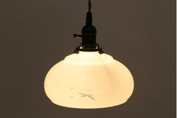 アンティーク照明　昭和レトロ　鶴の透かしが素敵な切子のペンダントライト(天井照明、吊り下げ照明、シェード)(R-040083)