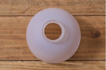 アンティーク照明　上品な雰囲気漂うオパールガラスのペンダントライト(天井照明、吊り下げ照明)(R-040085)