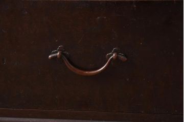 アンティーク家具　和製アンティーク　明治大正期　総ケヤキ材　玉杢　銅金具　赤みがかった色味がレトロな小箪笥(引き出し、小物収納)(R-040086)