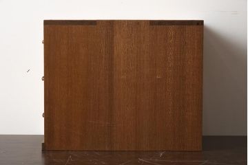 レトロ家具　昭和レトロ　昭和中期　素朴な風合いがレトロな小引き出し(小物収納、卓上収納)(R-040092)