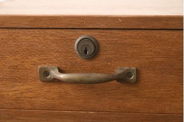 レトロ家具　昭和レトロ　昭和中期　素朴な風合いがレトロな小引き出し(小物収納、卓上収納)(R-040092)