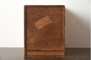 レトロ家具　昭和中期　ネームプレート付き　ナラ材　ナチュラルな雰囲気が魅力の小引出し(卓上収納、小物収納)(R-040094)