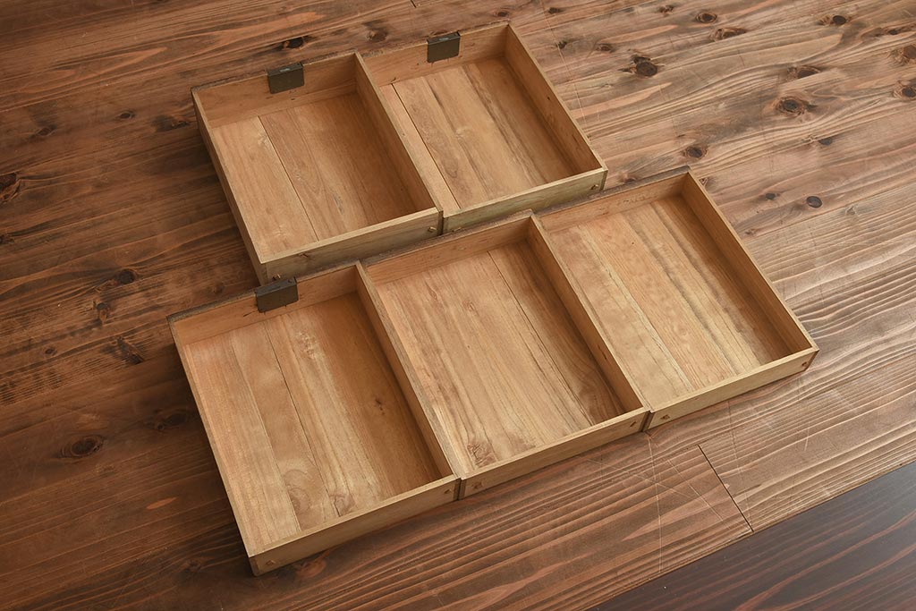 アンティーク家具　和製アンティーク　昭和初期　味のある桐材製の小引き出し(卓上収納、小物収納)(R-040095)