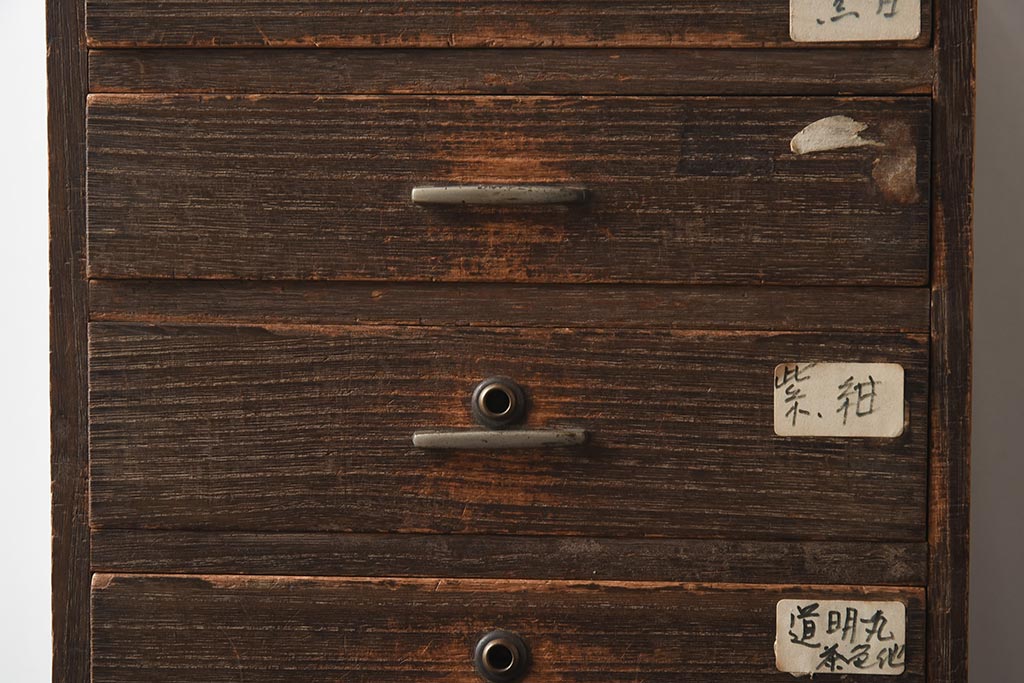 アンティーク家具　和製アンティーク　昭和初期　味のある桐材製の小引き出し(卓上収納、小物収納)(R-040095)