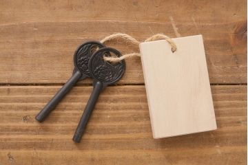 中古　民芸家具　和製アンティーク　ケヤキ材　美しい杢目が目を引く衣装箪笥(整理箪笥、引き出し、チェスト)(R-040096)