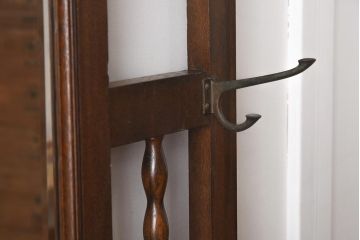 アンティーク家具　ナラ材　大正ロマンにぴったりなクラシカルな意匠のホールスタンド(傘立て、コート掛け、帽子掛け)(R-040098)