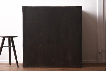 アンティーク家具　江戸明治期　前面ケヤキ材　閂(かんぬき)付き　希少!和の雰囲気を高める時代物の岩谷堂箪笥(衣裳箪笥、時代箪笥、収納箪笥)(R-040099)