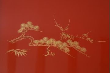 アンティーク雑貨　輪島塗　松竹梅の沈金蒔絵盆3枚セット(木製漆器)(R-040115)