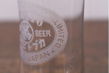 アンティーク雑貨　戦前　カブトビール　鼓型グラス(和ガラス、コップ)(R-040125)