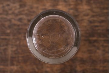 アンティーク雑貨　戦前　カブトビール　鼓型グラス(和ガラス、コップ)(R-040126)