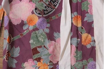 アンティーク雑貨　大正昭和初期　和楽器に花模様　縮緬(ちりめん)長襦袢(正絹古布)(R-040130)