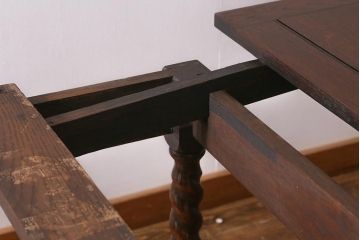 アンティーク家具　イギリスアンティーク　オーク材　ツイストレッグのドローリーフテーブル(エクステンションテーブル、ダイニングテーブル)(R-040141)