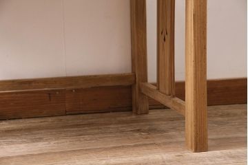 アンティーク家具　昭和初期　ストリップド(剥離)　引き出し付き　透かし入りのノスタルジックな平机(ワークデスク、机、在宅ワーク、在宅用)(R-040146)