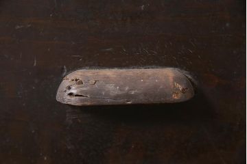 アンティーク家具　昭和中期　レトロ　大きめの引き出しが便利なチェスト(引き出し4杯)(R-040147)