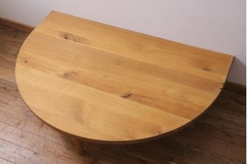 中古　飛騨産業　キツツキ　森のことば　SN105RT　半円形リビングテーブル(センターテーブル、ローテーブル)(定価約15万6千円)(R-040157)