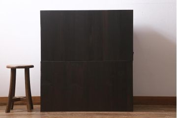 アンティーク家具　前面ケヤキ材　桜丸金具　漆塗りが上品な印象を与える会津箪笥(重ね箪笥、衣装箪笥)(R-040158)