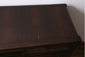 アンティーク家具　昭和初期　前面ケヤキ材　組子細工風のガラスがお洒落な戸棚(茶箪笥、収納棚)(R-040169)