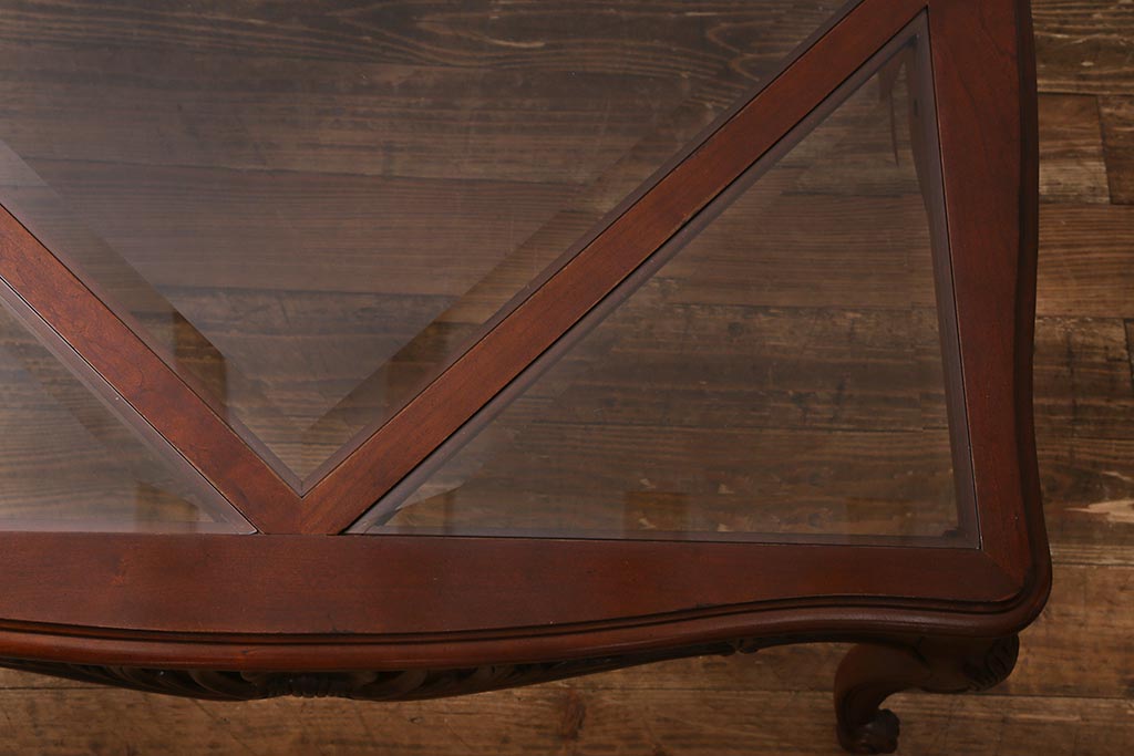 中古　アメリカ製　ガラス天板　クラシカルなデザインが魅力のセンターテーブル(リビングテーブル、センチュリー社)(R-040174)