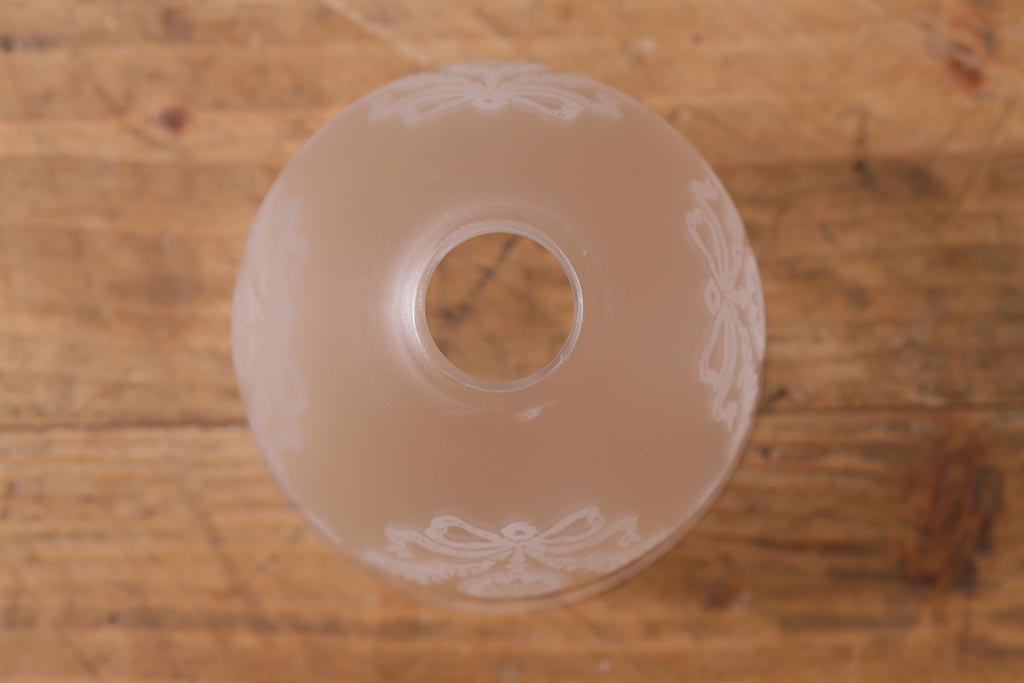 ヴィンテージ照明　フランスビンテージ　フロストガラス　美しい模様が浮かび上がるガラスシェードのペンダントライト(天井照明、シェード)(R-040180)