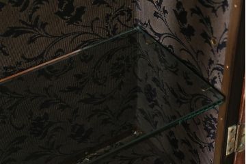 アンティーク家具　フランスアンティーク　マホガニー材　気品溢れる佇まいが魅力のカップボード(キャビネット、食器棚、収納棚、戸棚)(R-040187)