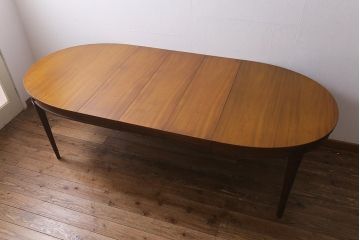 中古　ブランド家具　DREXEL HERITAGE(ドレクセルヘリテイジ)　Triune(トライユン)　品のある佇まいがすてきなダイニングテーブル(エクステンションテーブル)(R-040188)