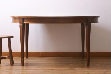 中古　ブランド家具　DREXEL HERITAGE(ドレクセルヘリテイジ)　Triune(トライユン)　品のある佇まいがすてきなダイニングテーブル(エクステンションテーブル)(R-040188)