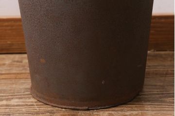 レトロ雑貨　ブリキ　錆びた風合いが味わいのある古いバケツ(R-040192)