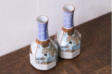 アンティーク雑貨　明治期　花鳥図　九谷焼色絵徳利2点セット(酒入、酒器)(R-040200)