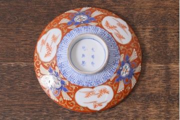 アンティーク雑貨　江戸期　大明成化年製　古伊万里　赤絵南蛮図染付　蓋茶碗(和食器)(R-040206)