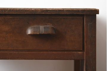 レトロ家具　和製アンティーク　昭和初期　3本線がアクセントになったレトロな平机(デスク、ワークデスク、在宅ワーク、在宅用)(R-040221)