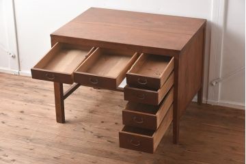 アンティーク家具　昭和初期　ヒノキ材　温かみのある木肌が魅力のレトロな片袖デスク(机、在宅ワーク、在宅用ワークデスク)(R-040222)