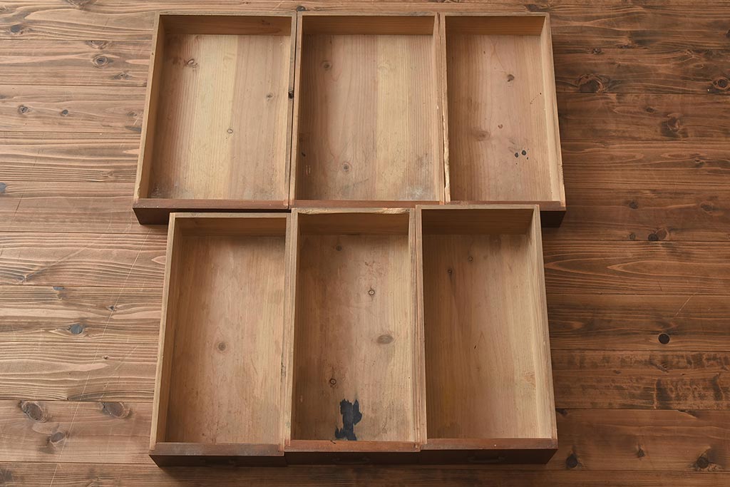 アンティーク家具　昭和初期　ヒノキ材　温かみのある木肌が魅力のレトロな片袖デスク(机、在宅ワーク、在宅用ワークデスク)(R-040222)