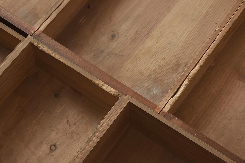 アンティーク家具　昭和初期　ヒノキ材　温かみのある木肌が魅力のレトロな片袖デスク(机、在宅ワーク、在宅用ワークデスク)(R-040222)