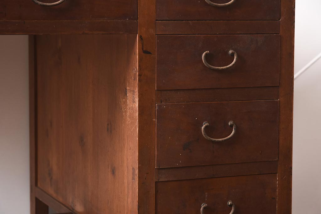 アンティーク家具　昭和初期　ヒノキ材　温かみのある木肌が魅力のレトロな片袖デスク(机、在宅ワーク、在宅用ワークデスク)(R-040222)