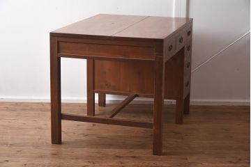 アンティーク家具　昭和初期　ヒノキ材　温かみのある木肌が魅力のレトロな片袖デスク(机、在宅ワーク、在宅用ワークデスク)(R-040222)