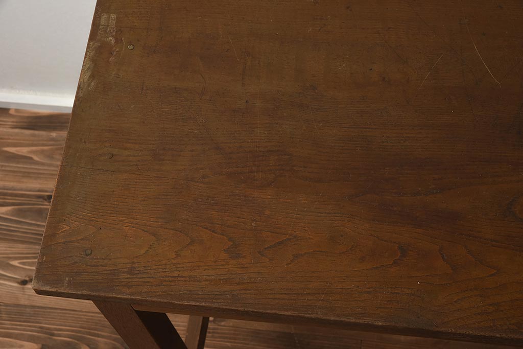 アンティーク家具　昭和中期　ナラ材　すっきりとしたデザインのレトロな片袖デスク(机、在宅ワーク、在宅用ワークデスク)(R-040223)