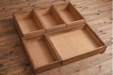 アンティーク家具　昭和中期　ナラ材　すっきりとしたデザインのレトロな片袖デスク(机、在宅ワーク、在宅用ワークデスク)(R-040224)