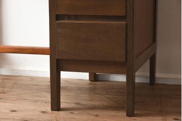 アンティーク家具　昭和中期　ナラ材　すっきりとしたデザインのレトロな片袖デスク(机、在宅ワーク、在宅用ワークデスク)(R-040224)