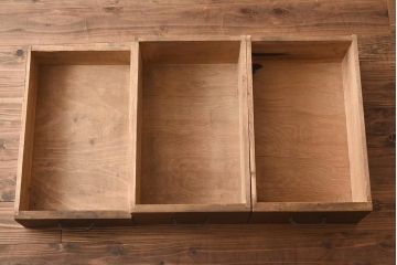 レトロ家具　昭和中期　ナラ材　味わい深いキャスター付きサイドチェスト(脇机、袖机、引き出し、ドロアー)(R-040233)