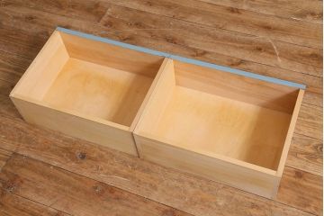 リメイク家具　中古　北海道民芸家具　ブルーペイントがおしゃれなキャビネット(収納棚、戸棚)(R-040243)