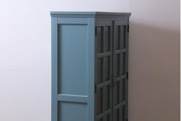 リメイク家具　中古　北海道民芸家具　ブルーペイントがおしゃれなキャビネット(収納棚、戸棚)(R-040243)
