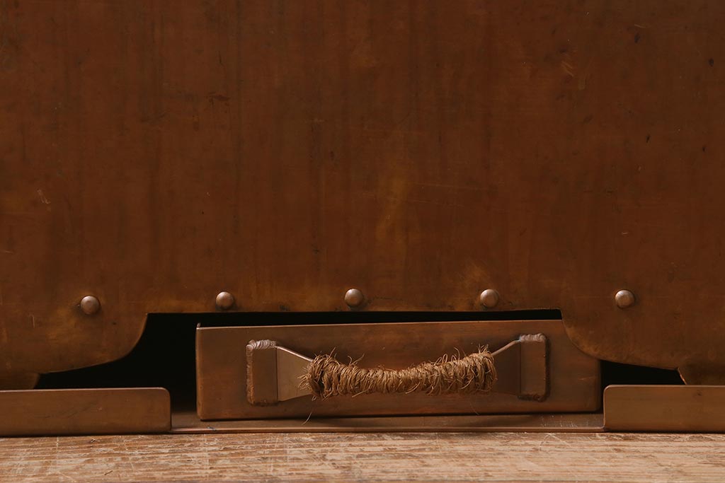 レトロ家具　珍品　特大サイズ!　レトロな空間を演出する燗どうこ(酒燗器)(R-040244)