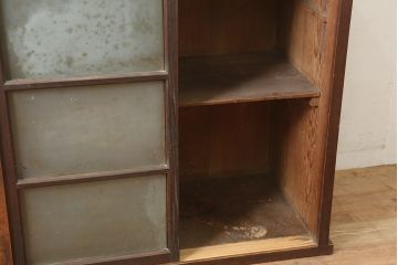 アンティーク家具　ヒノキ・杉材　シンプルで取り入れやすい重ね戸棚・上段(収納棚、キャビネット)(R-040271)