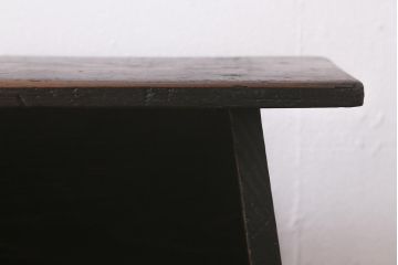 アンティーク雑貨　明治大正期　松材　古い木の質感が味わい深い踏み台(ステップ、飾り台、花台)(R-040275)
