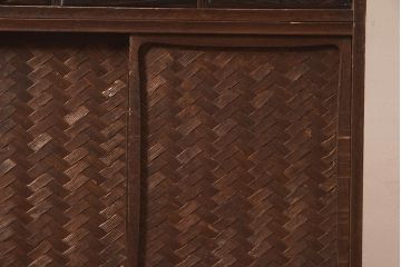 アンティーク家具　工芸家具　京都産　桑材・黒檀材　網代編み戸　上品な造りの茶棚(茶箪笥、収納棚)(R-040282)