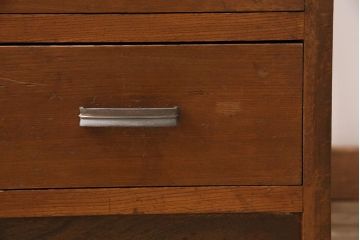 レトロ家具　栓材　木のぬくもりあふれるシンプルなサイドチェスト(脇机、サイドテーブル、ドロアー)(R-040292)