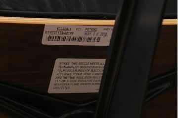 展示品　極美品　Hermanmiller(ハーマンミラー社)　ウォールナット　トールサイズ　イームズラウンジチェア&オットマン(定価約89万円)